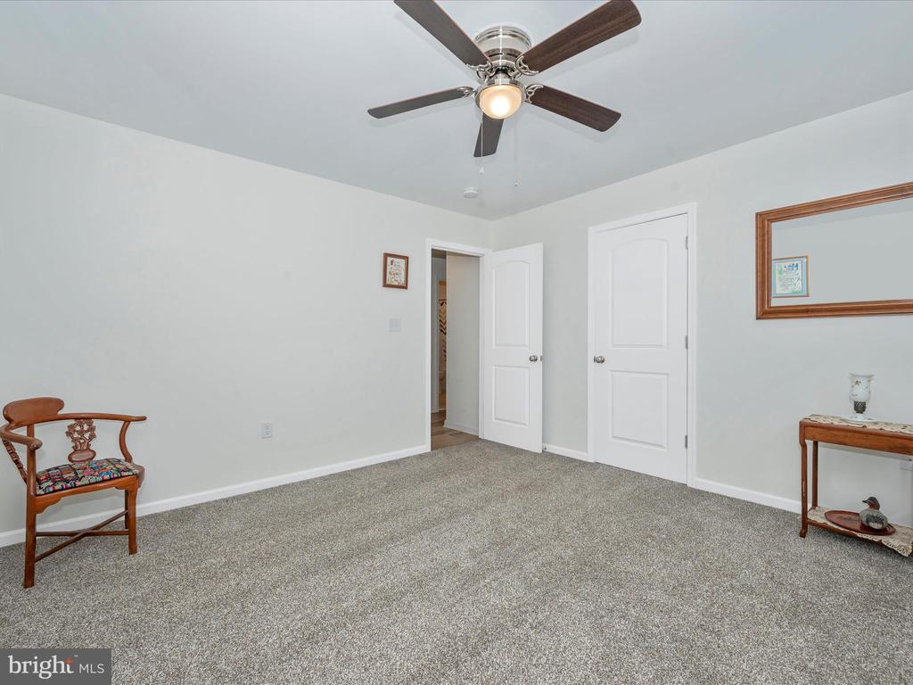 569 Basin Dr