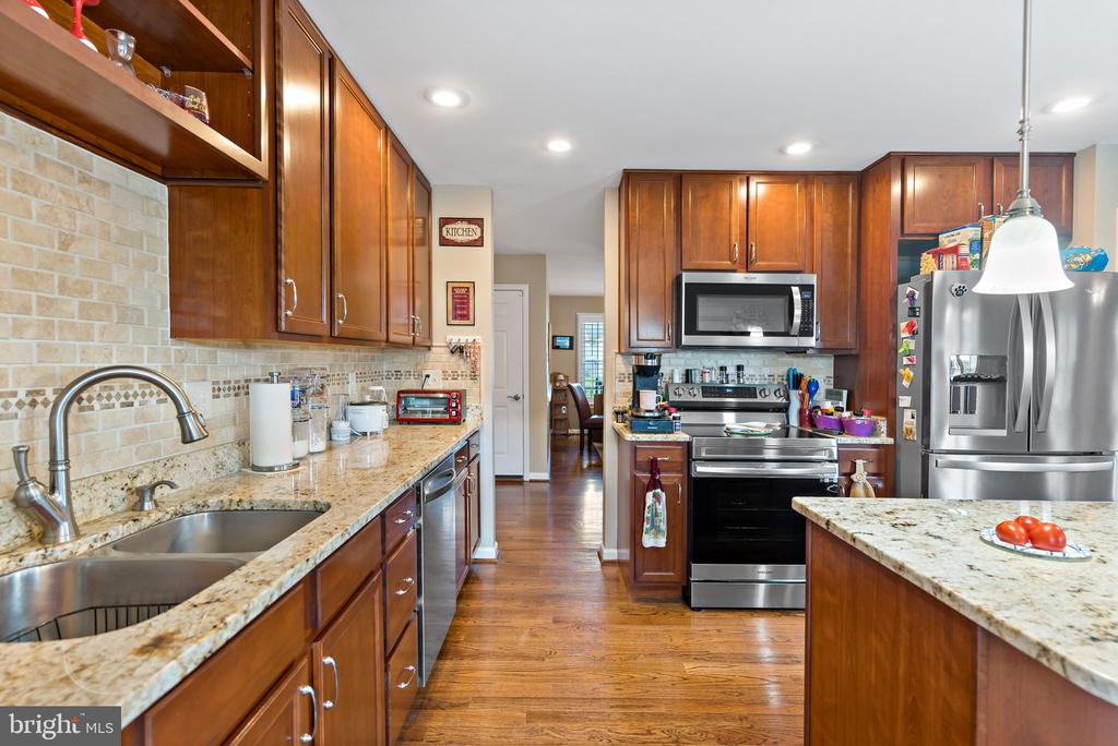 25 Reprisal Rd