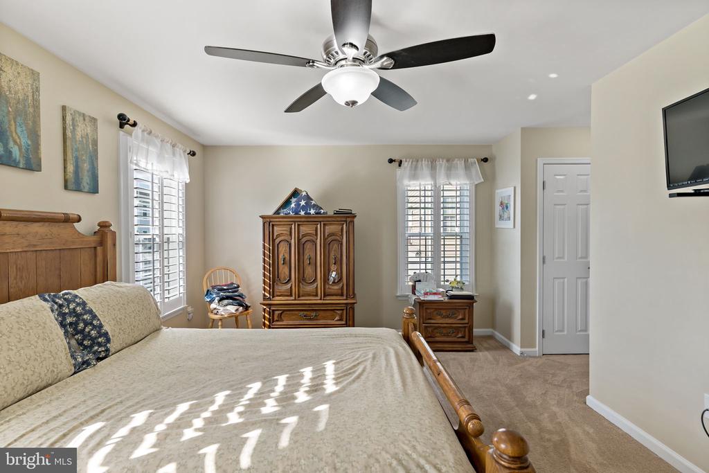 25 Reprisal Rd
