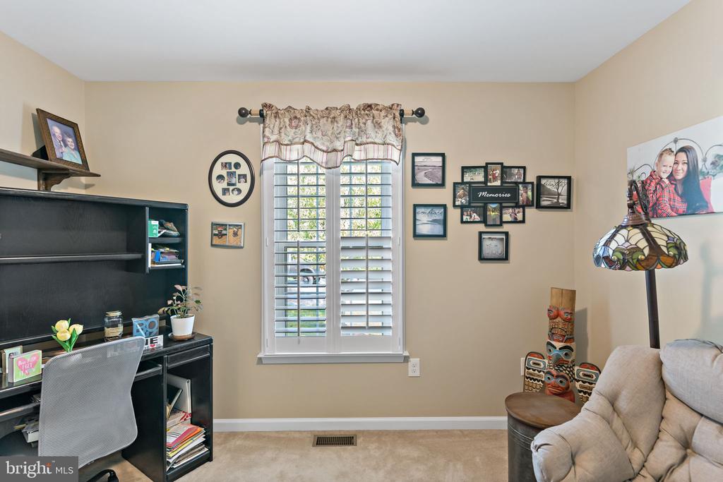 25 Reprisal Rd