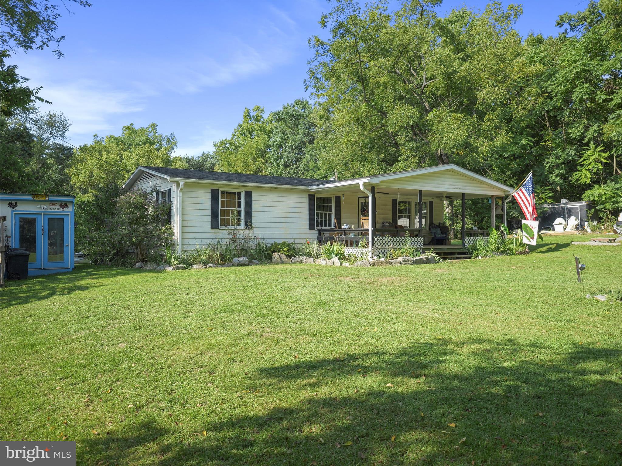 215 Saint Andrews Dr