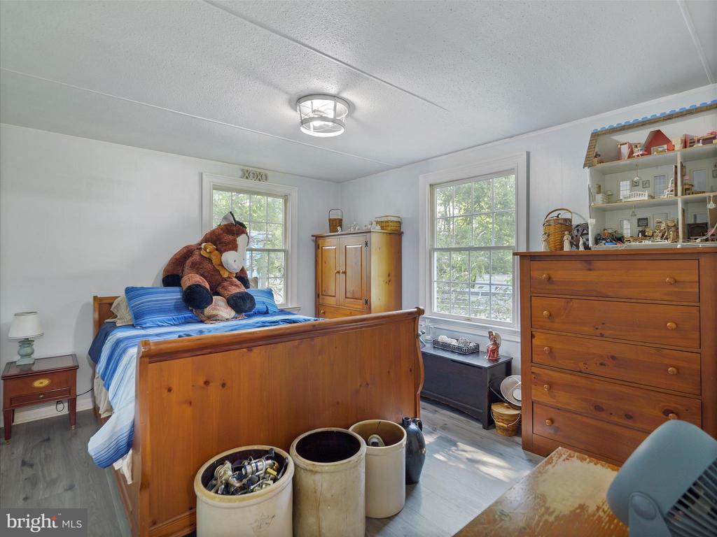 215 Saint Andrews Dr