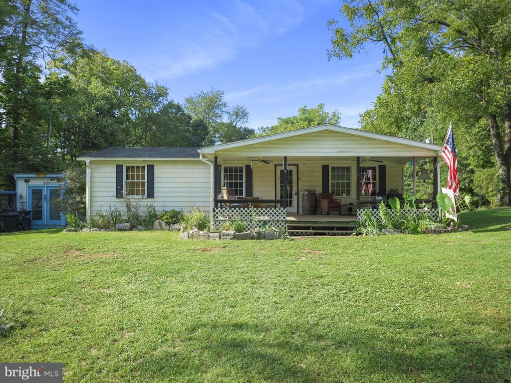 215 Saint Andrews Dr