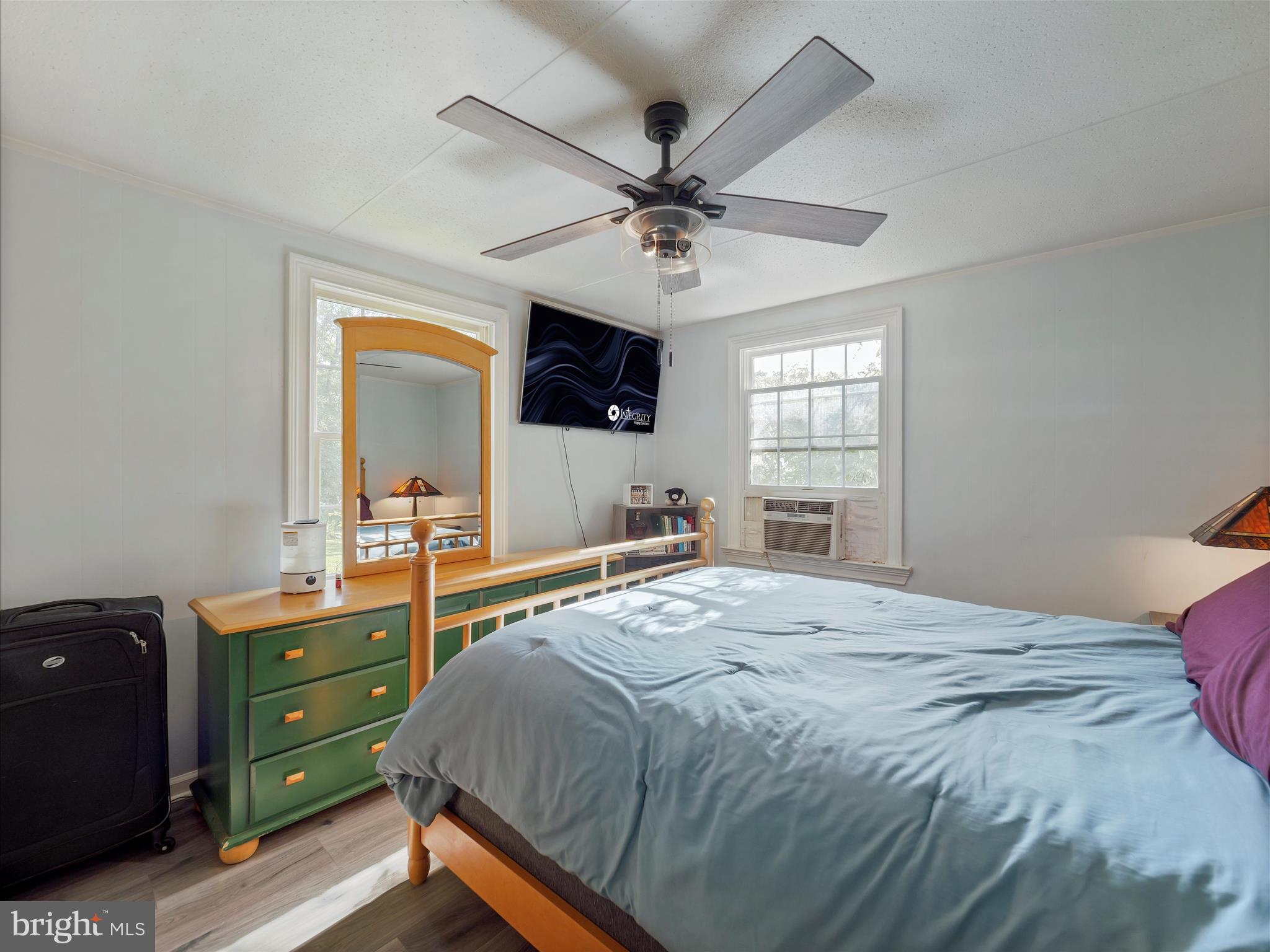 215 Saint Andrews Dr