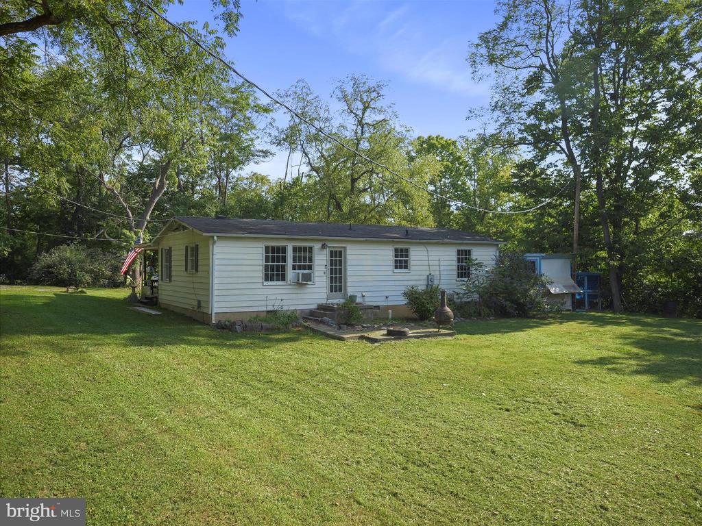 215 Saint Andrews Dr