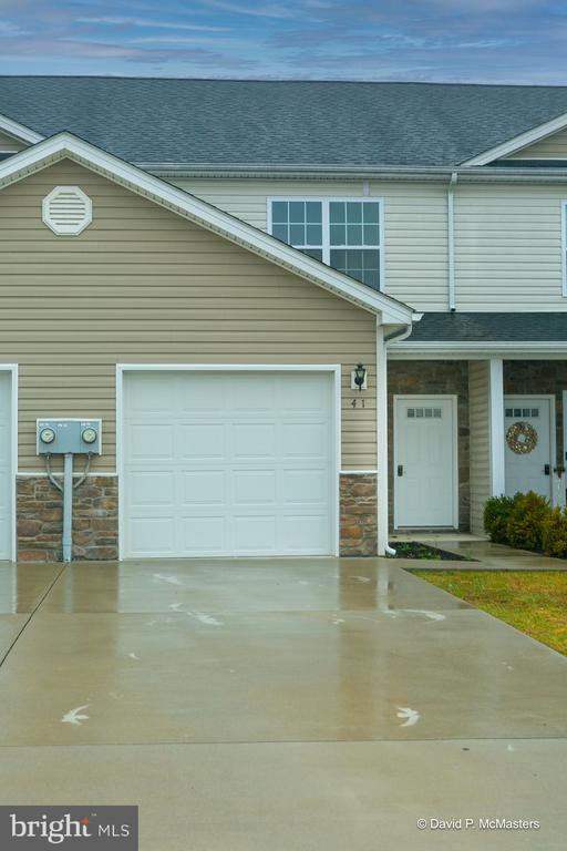 41 Beaulah Ct