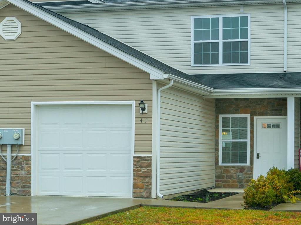 41 Beaulah Ct