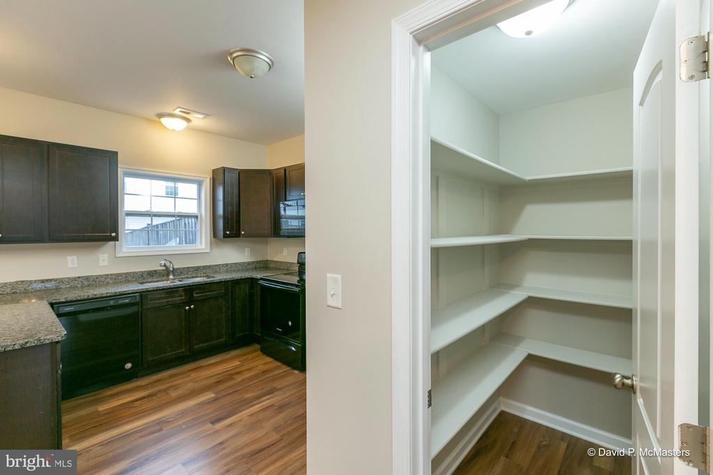 41 Beaulah Ct