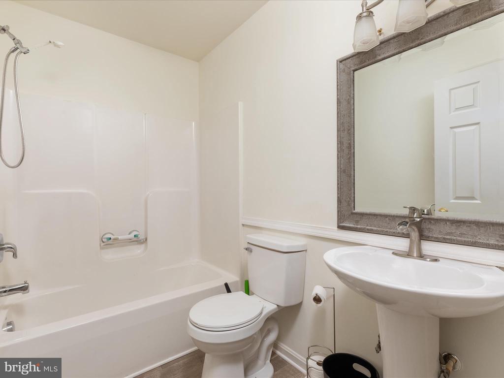 10 Vestal Gap Way