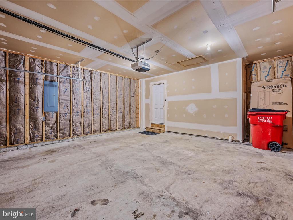 78 DIAMANTE DRIVE