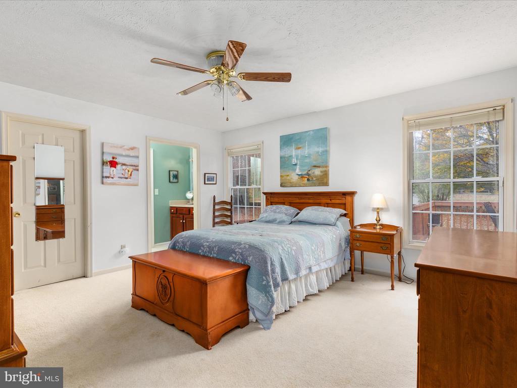 229 CHARMING LANE