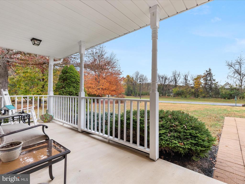 229 CHARMING LANE