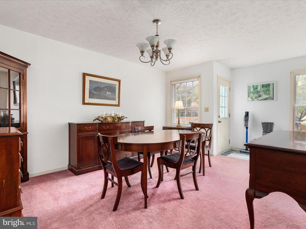 229 CHARMING LANE