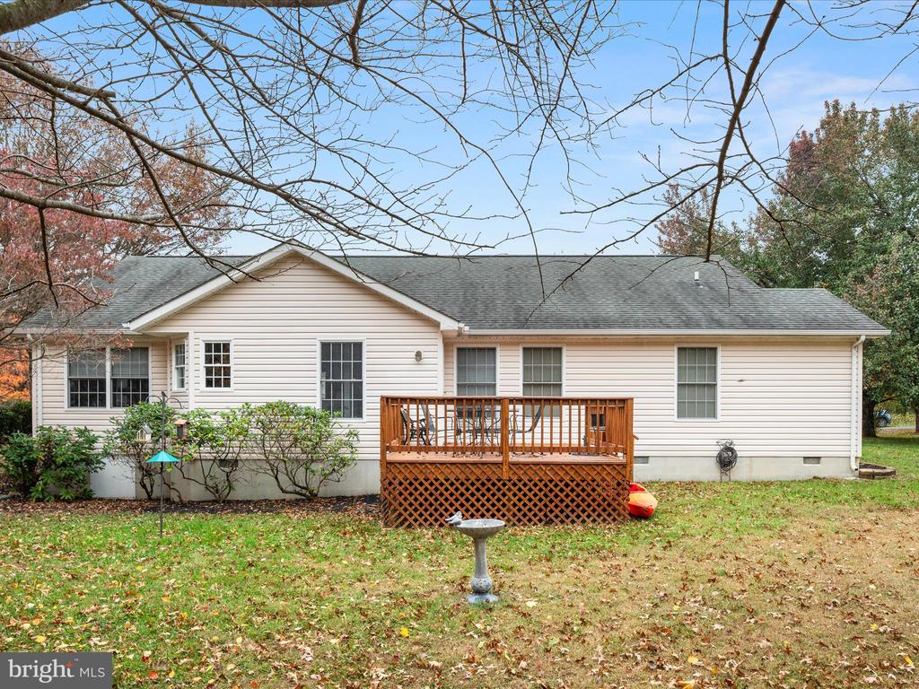 229 CHARMING LANE