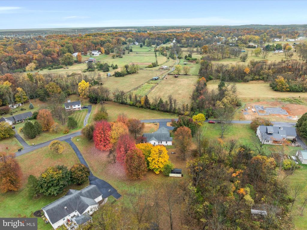 229 CHARMING LANE