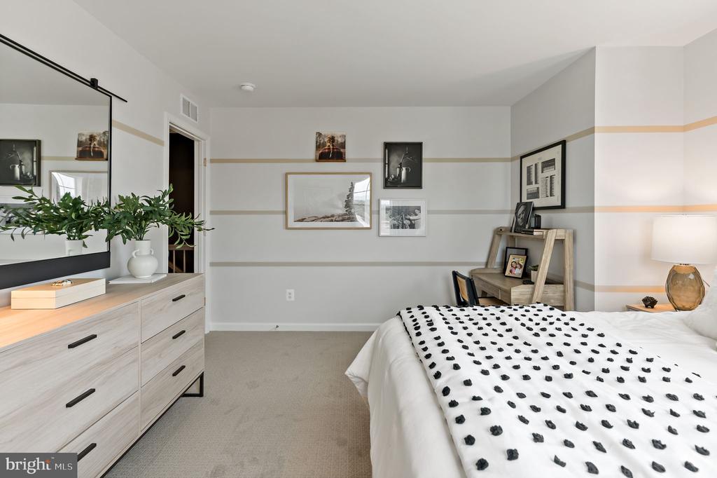 75 LEADER ROAD Unit: HOMESITE 427