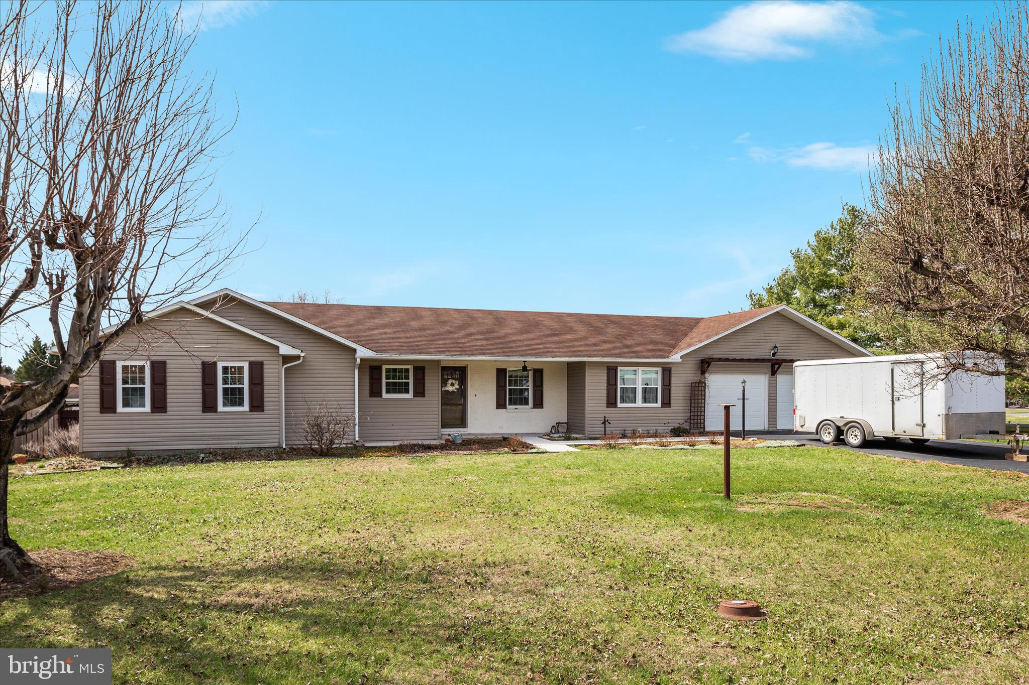 290 LARIAN DRIVE
