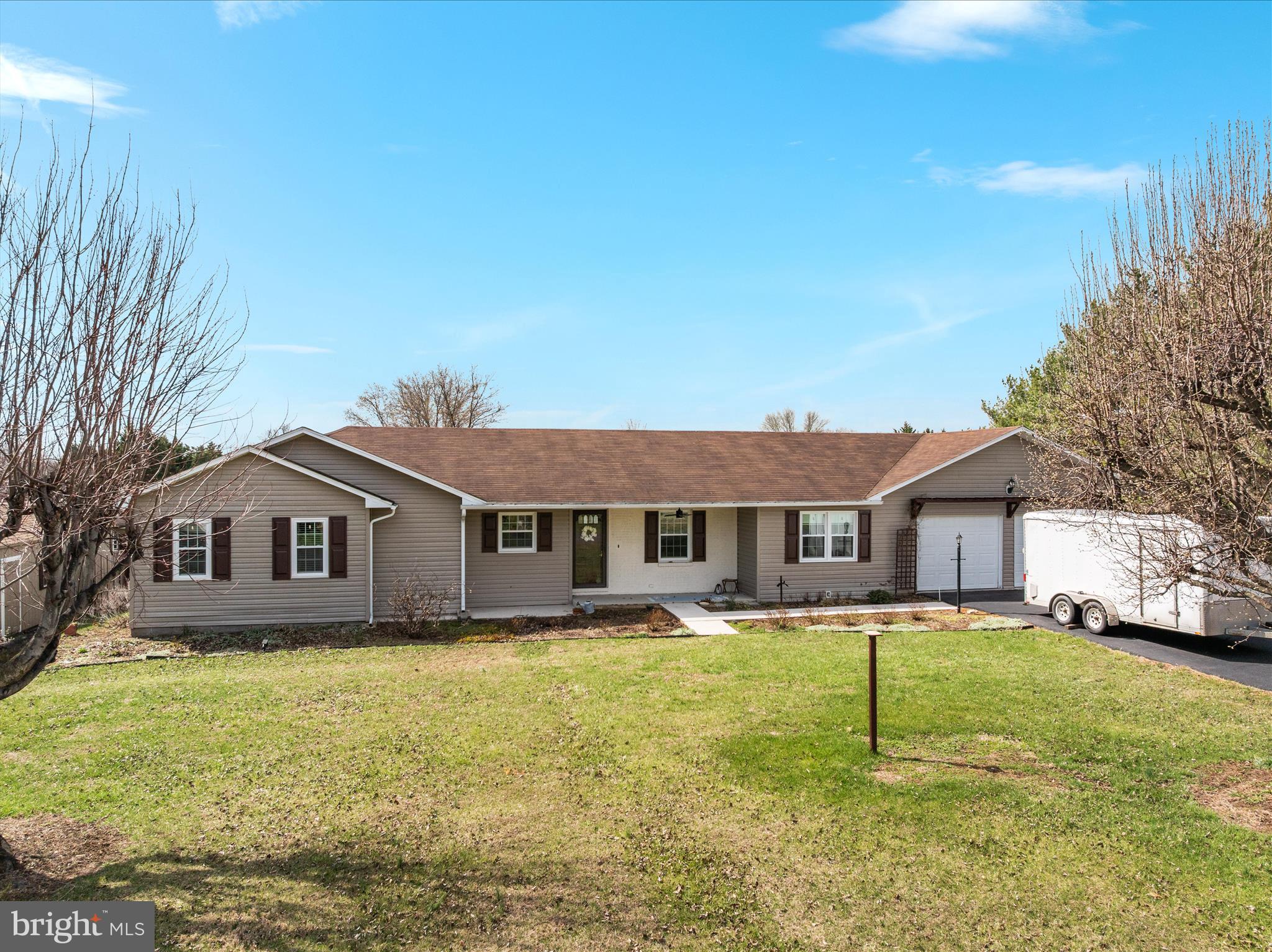 290 LARIAN DRIVE