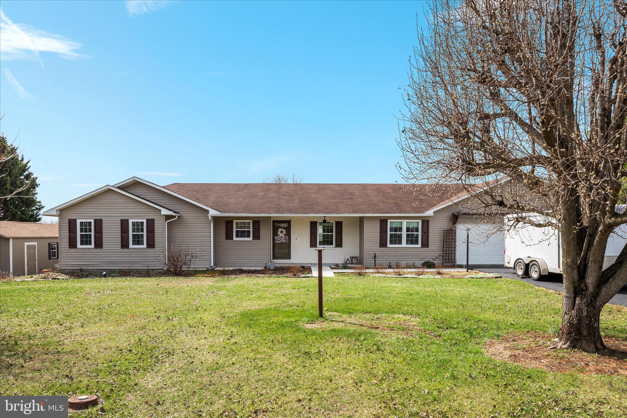 290 LARIAN DRIVE