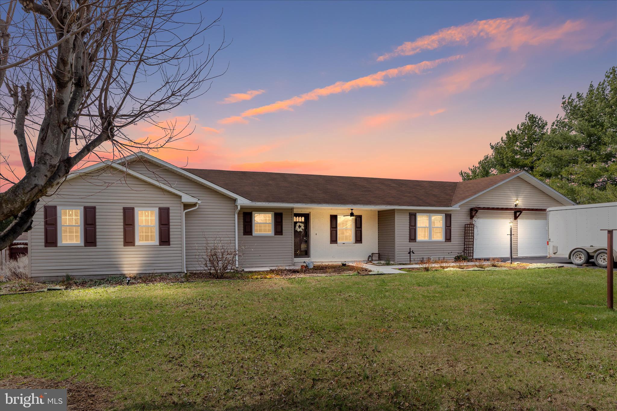 290 LARIAN DRIVE
