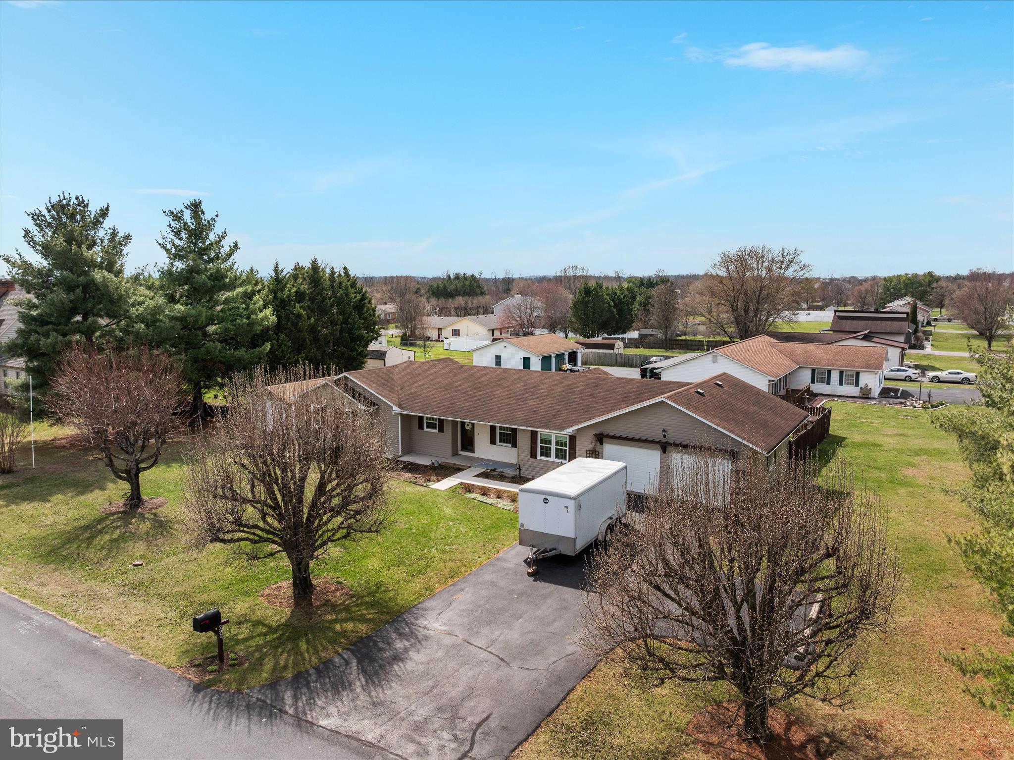 290 LARIAN DRIVE