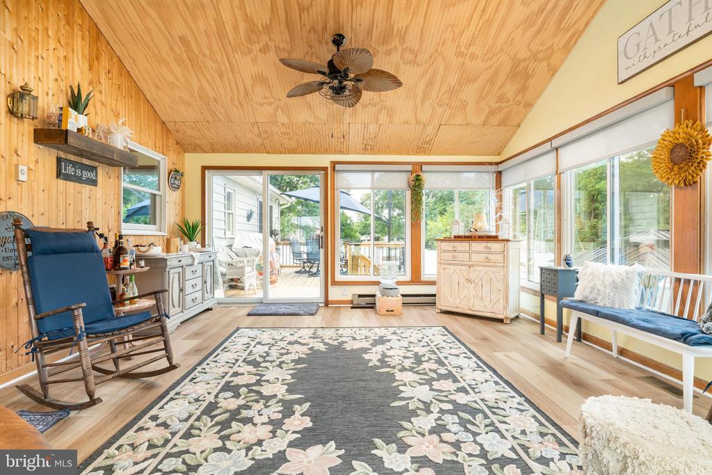530 MONTMORENCY DRIVE