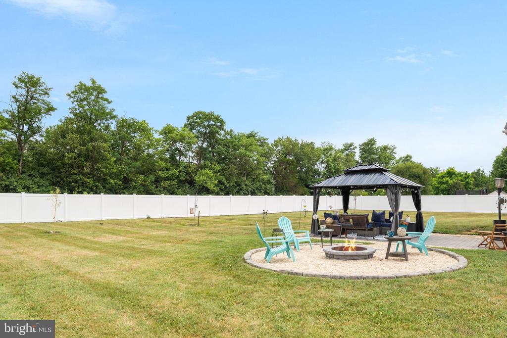 530 MONTMORENCY DRIVE