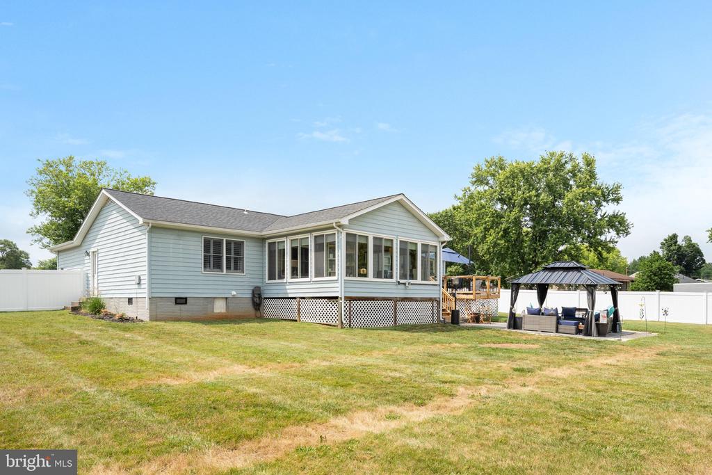 530 MONTMORENCY DRIVE