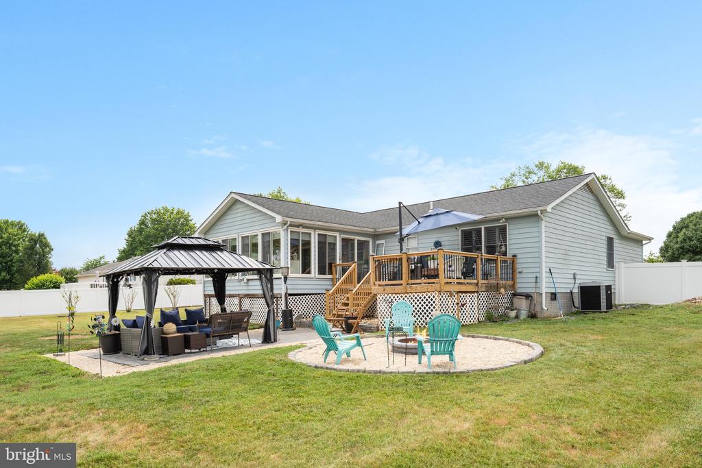 530 MONTMORENCY DRIVE