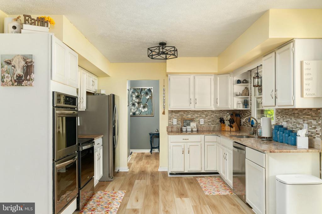 530 MONTMORENCY DRIVE