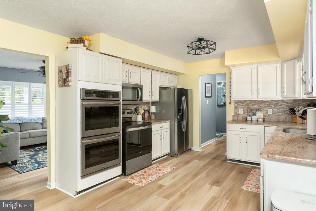 530 MONTMORENCY DRIVE