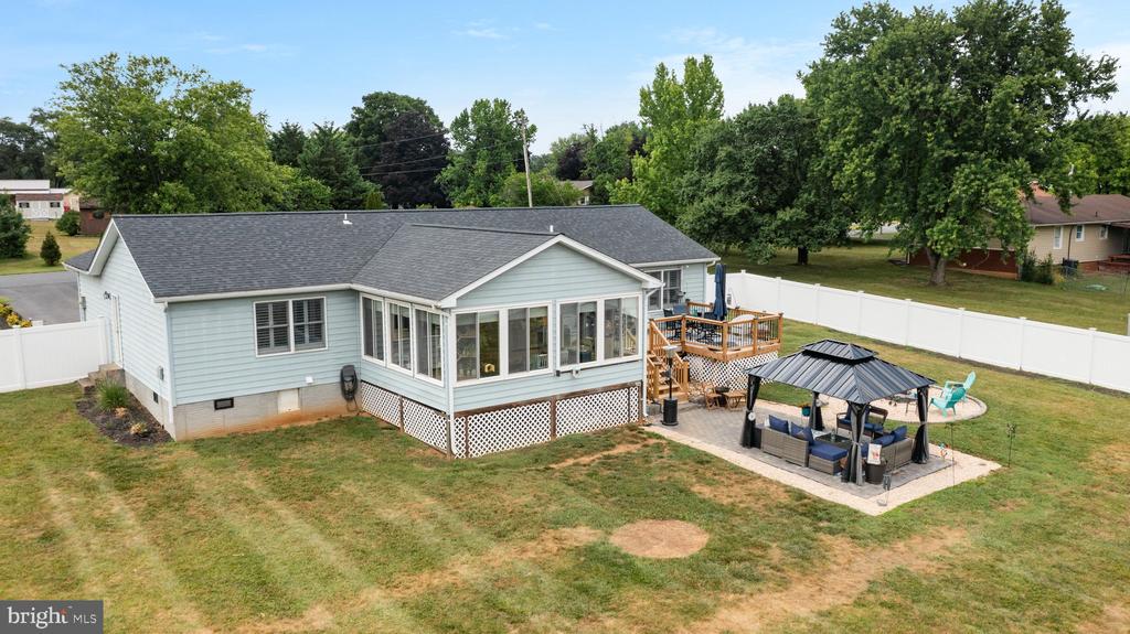 530 MONTMORENCY DRIVE