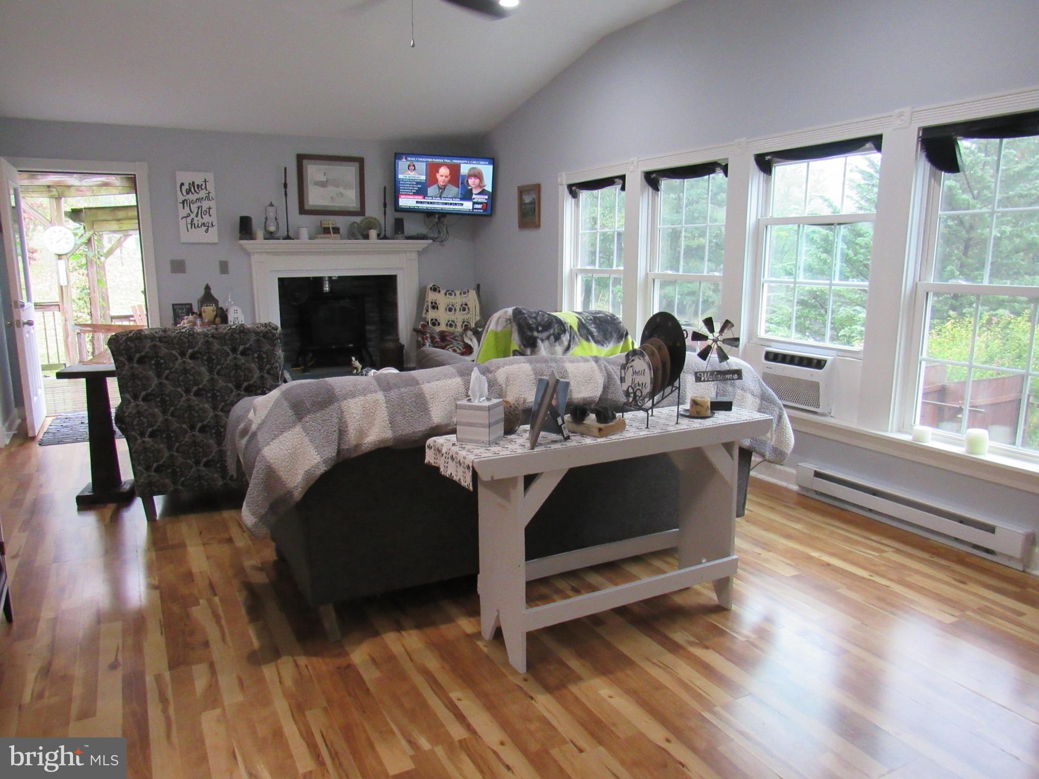 979 Lost River Ridge Cir