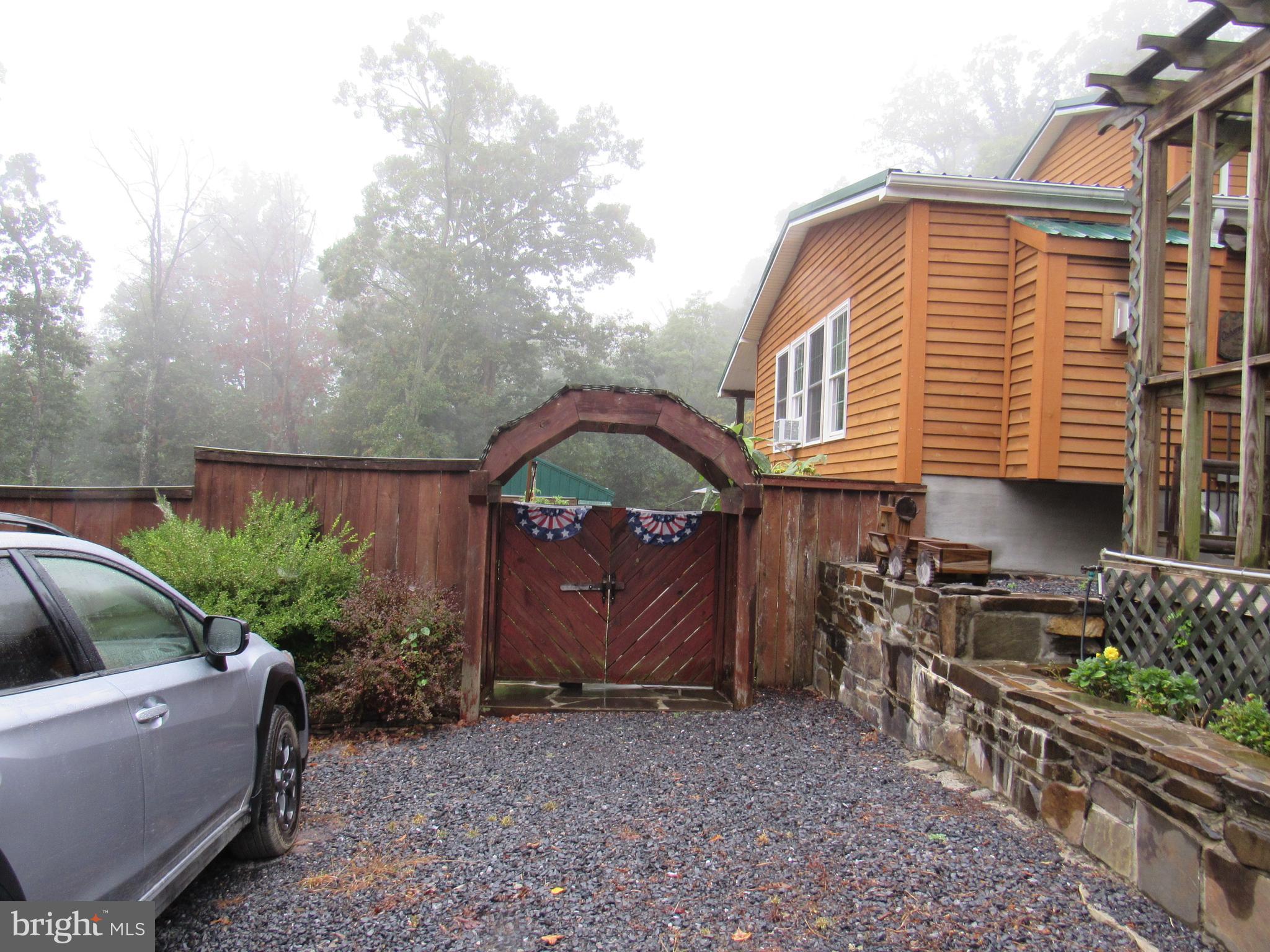 979 Lost River Ridge Cir