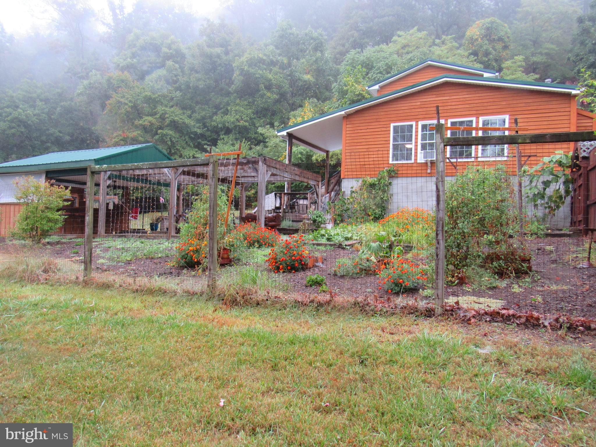 979 Lost River Ridge Cir