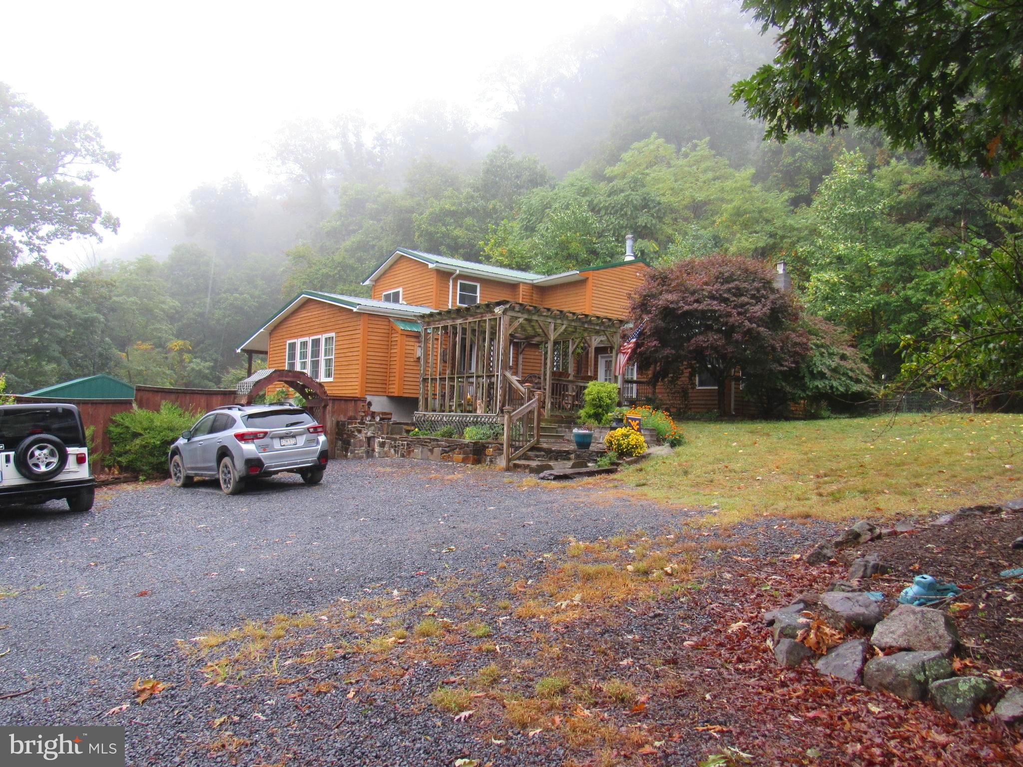 979 Lost River Ridge Cir