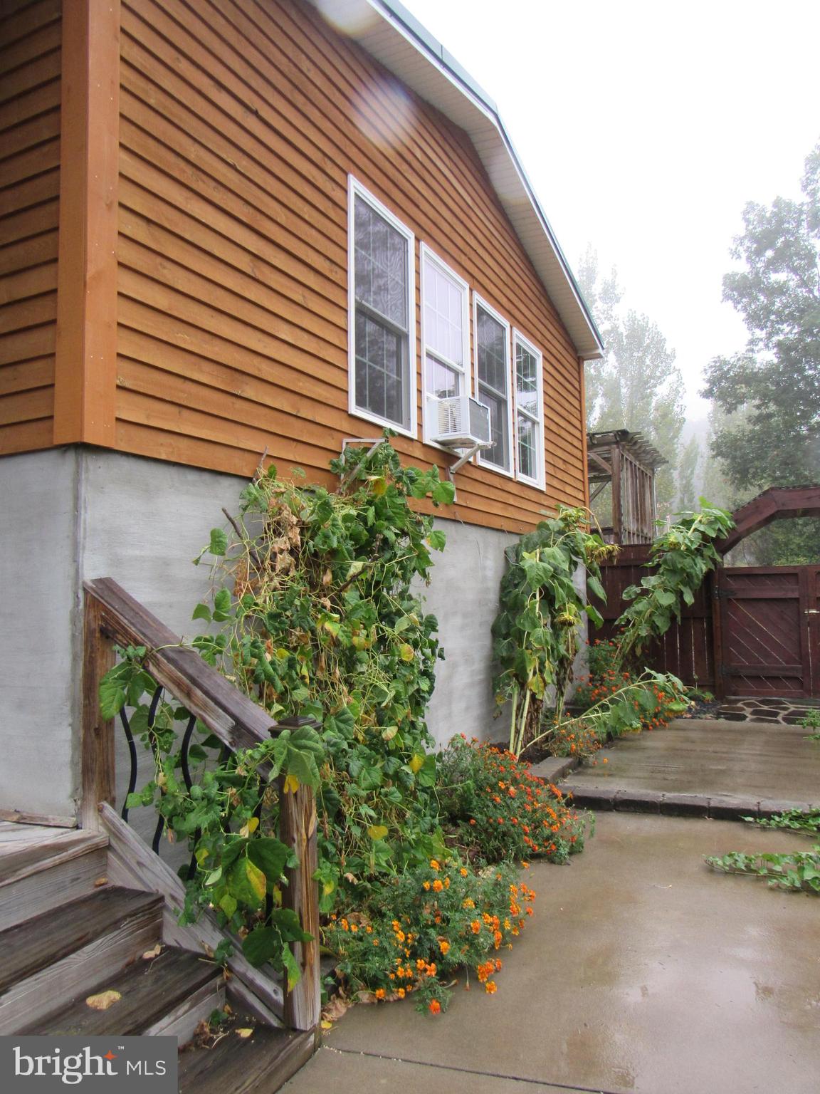 979 Lost River Ridge Cir