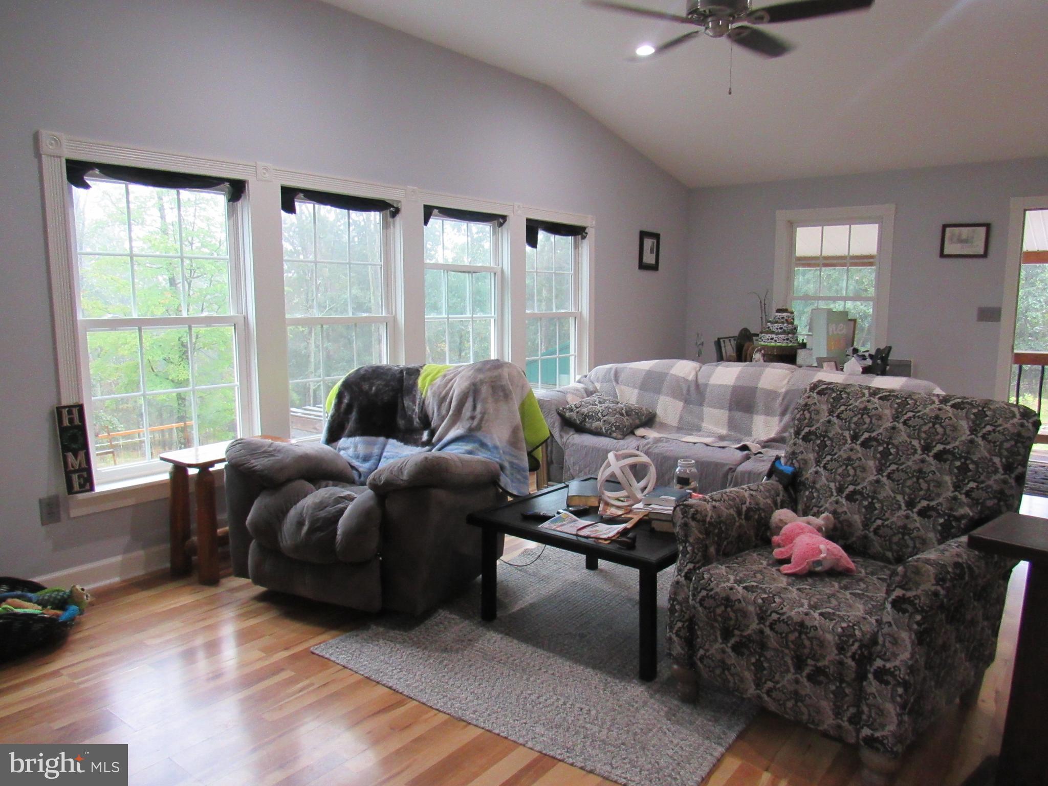 979 Lost River Ridge Cir