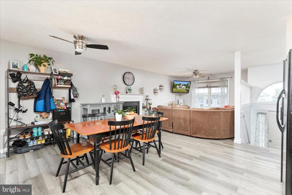 125 MULBERRY LANE