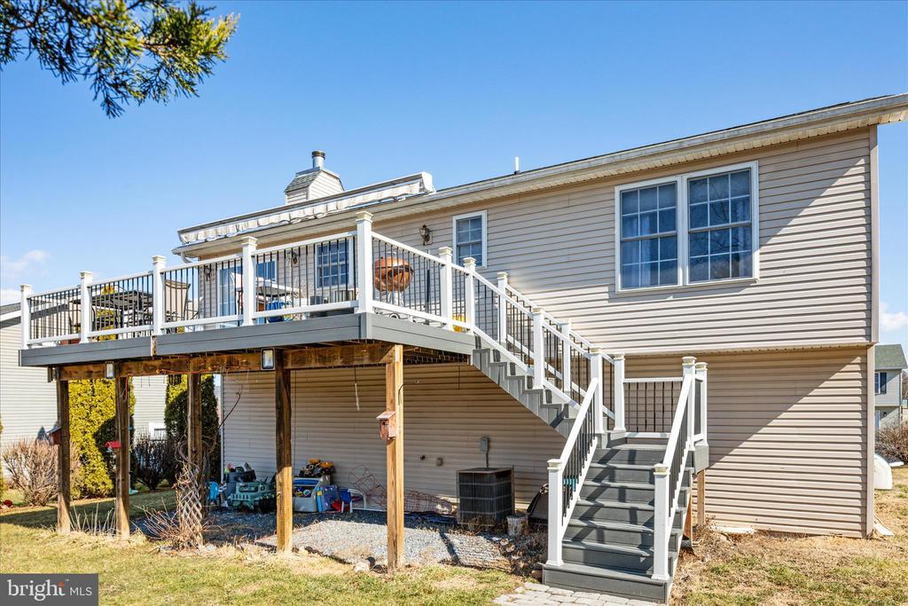 125 MULBERRY LANE