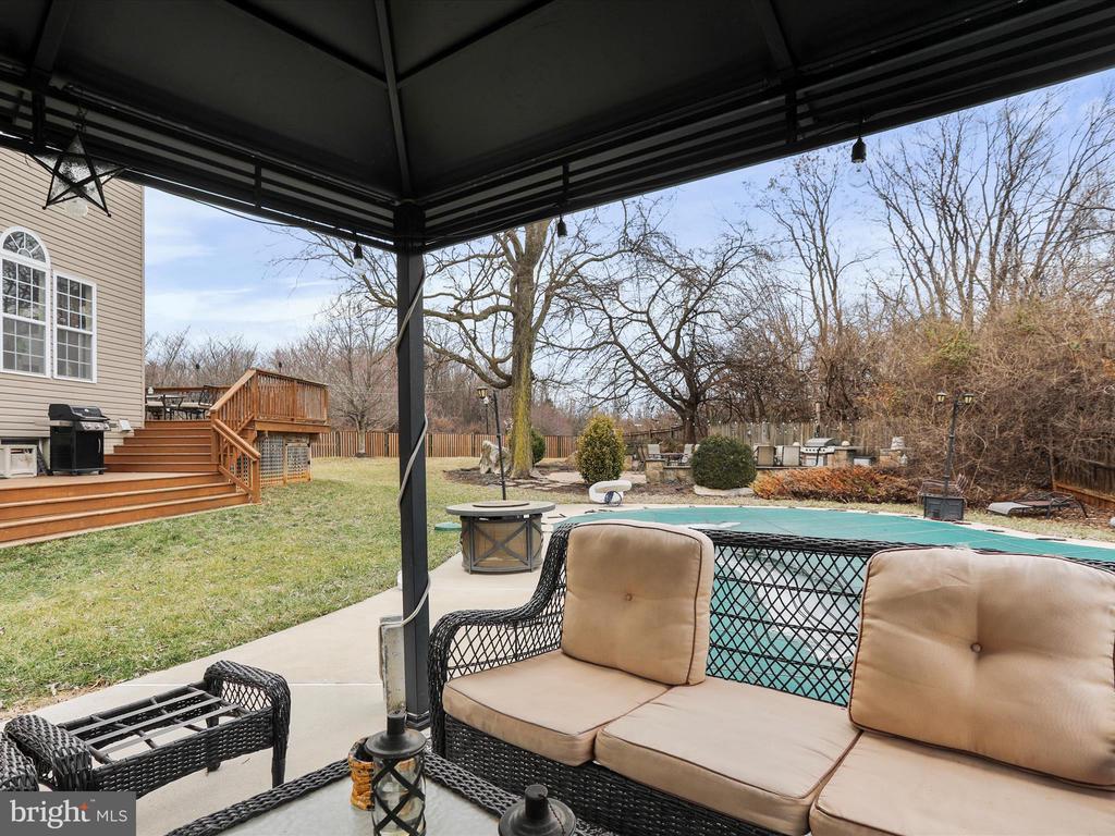 154 Revere Dr