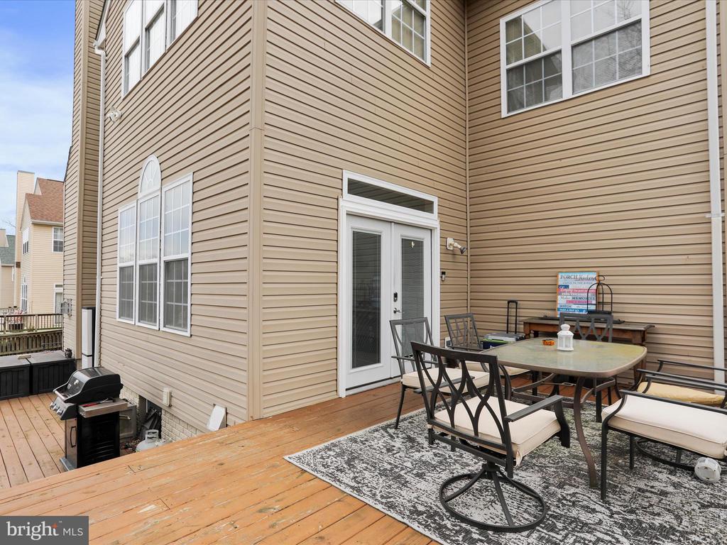 154 Revere Dr