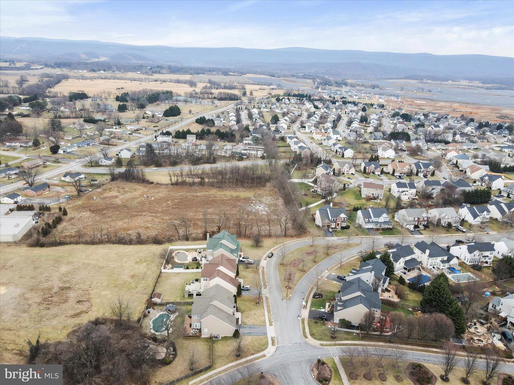 154 Revere Dr