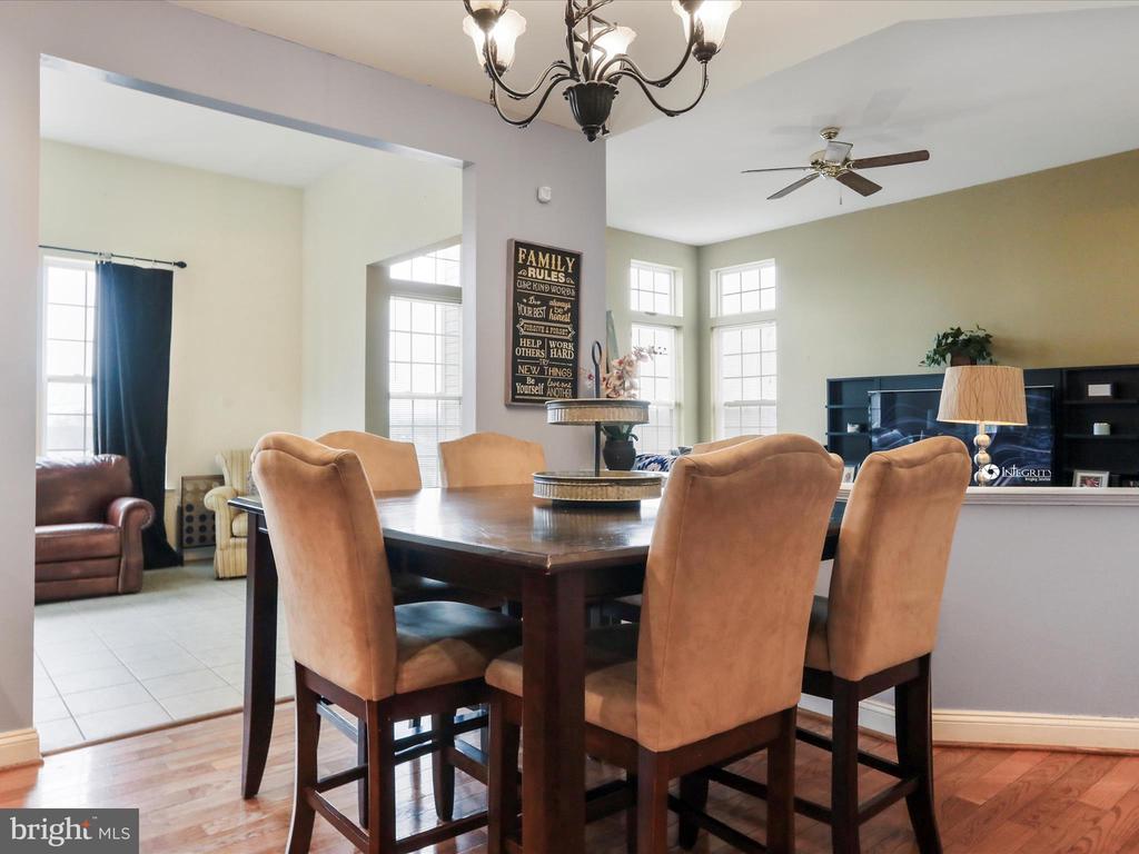 154 Revere Dr