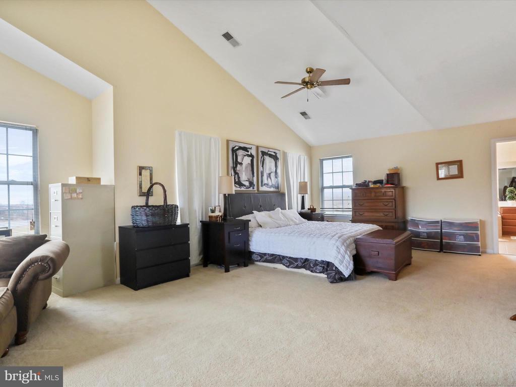 154 Revere Dr