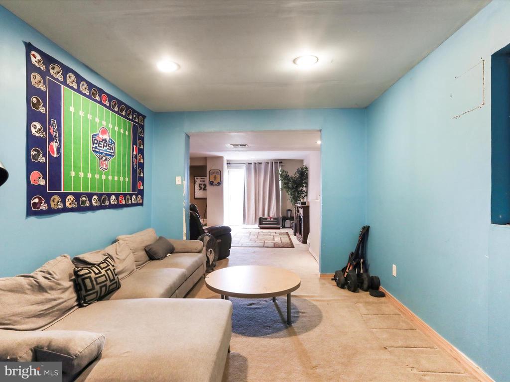 154 Revere Dr
