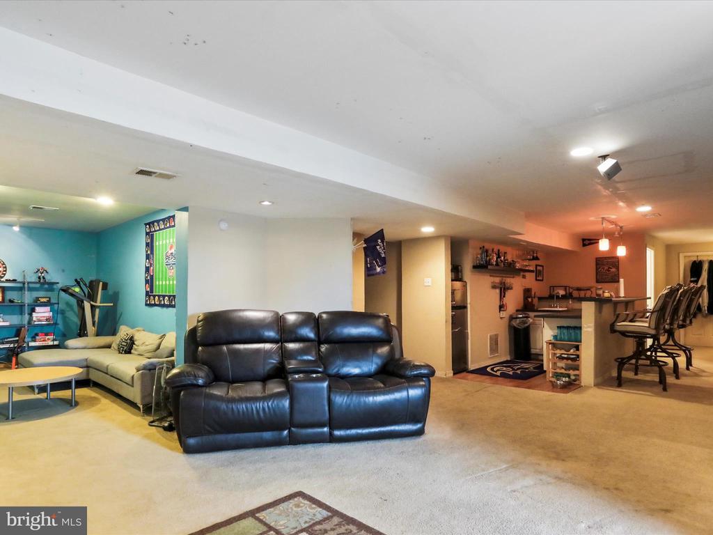154 Revere Dr
