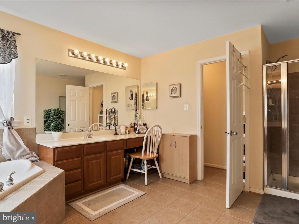 154 Revere Dr