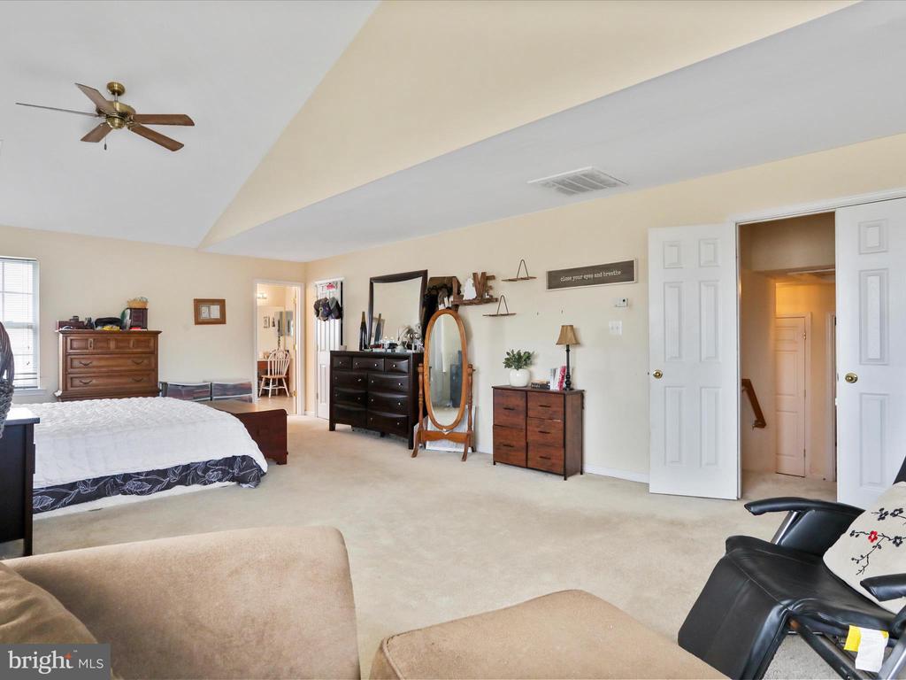 154 Revere Dr
