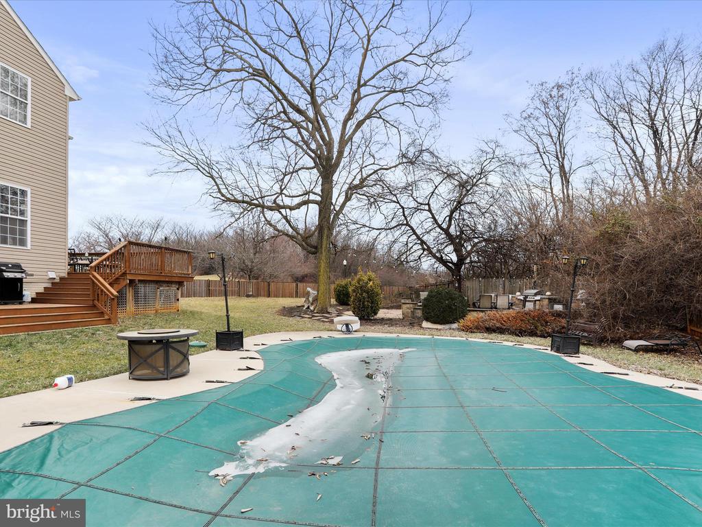 154 Revere Dr